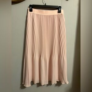 J. Crew Soft Pink Pleated A-Line Skirt Flowy light material great for summer